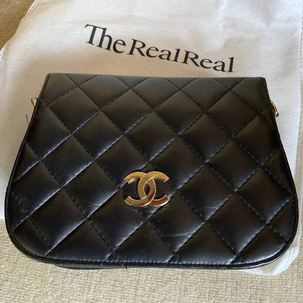 VINTAGE Chanel Quilted Double Flap Purse/handbag